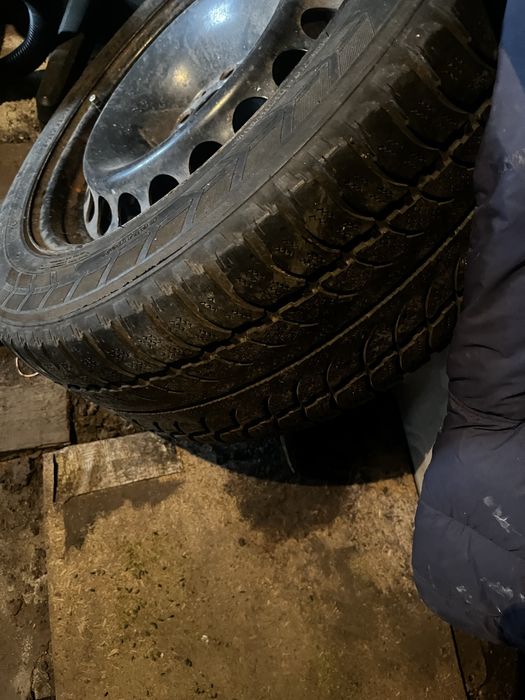 продам колесо в сборе мерседес 210