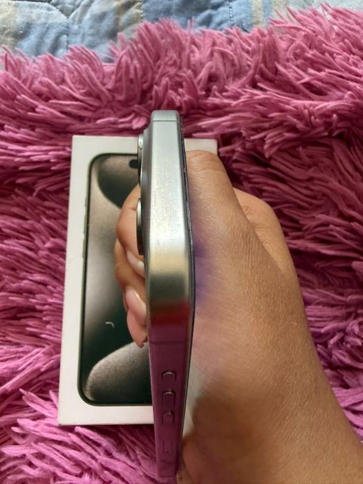 Продам iphone 15 pro