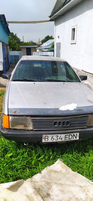 Продам Ауди 100 на ходу есть вложения. Варианты обмена на скот.
