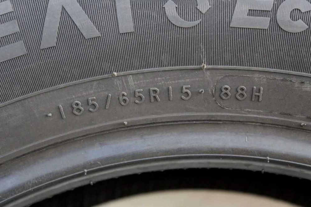 Anvelope vara noi 185/65R15 88H, CEAT