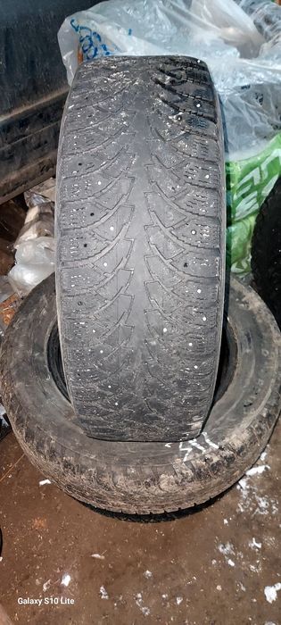 Зимние шины б/у                             .