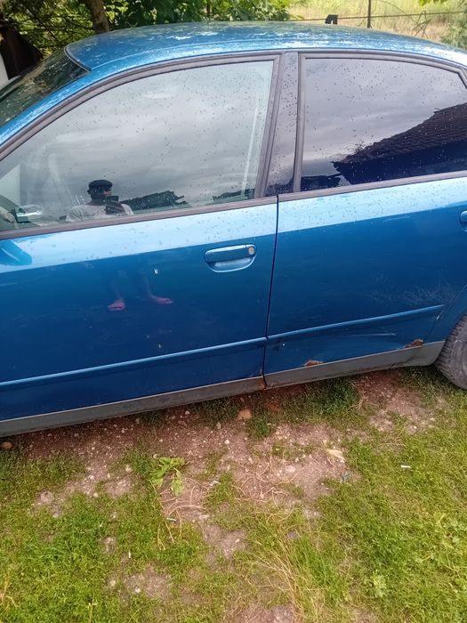 AUDI A4 2001 — imagine 3