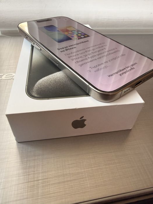 iPhone 15 Pro 256GB Natural Titanium в отлично състояние