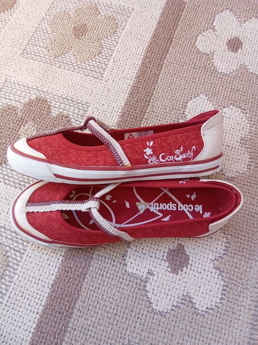 НОВИ!Обувки  35 номер le coq sportif