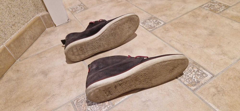 Зимни обувки Levi's - 44 номер