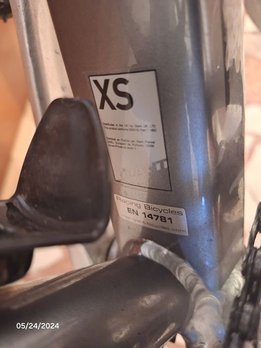 Bicicleta sosea Giant Defy marime XS