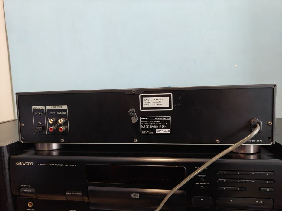 CD Player - Sony CDP-511