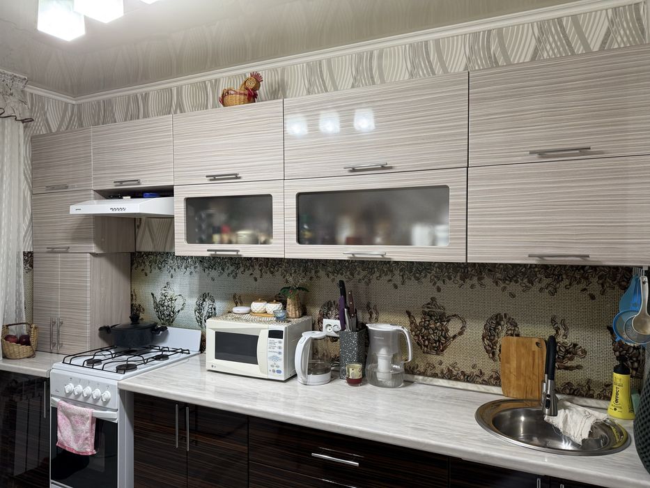 Продам кухонный гарнитур