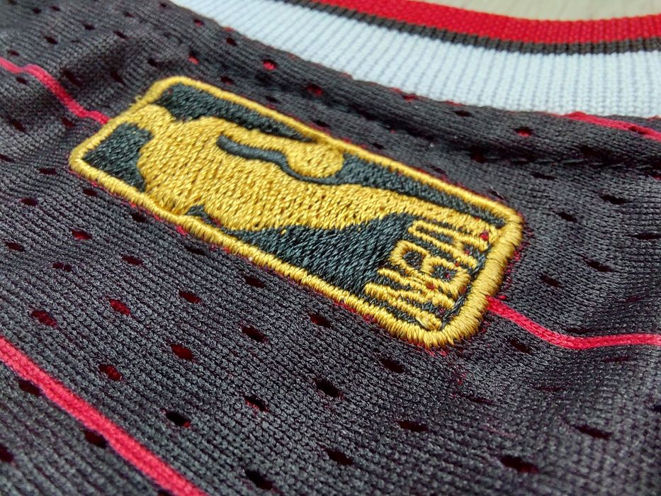 Баскетбольные майки NBA