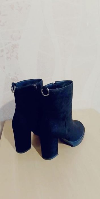 Продам ботильоны