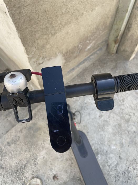 Элекронный самакат ми 365 модель