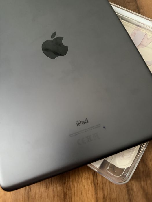 iPad (9-го поколения)
