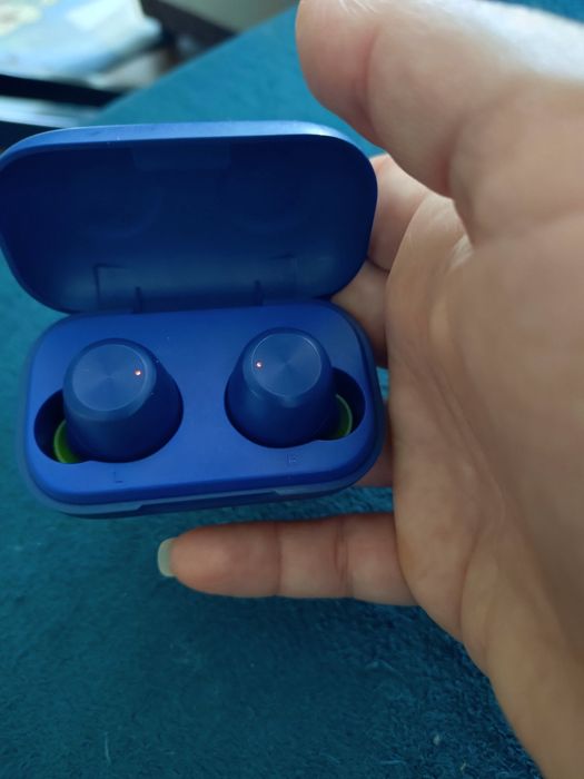 Блутут слушалки hama