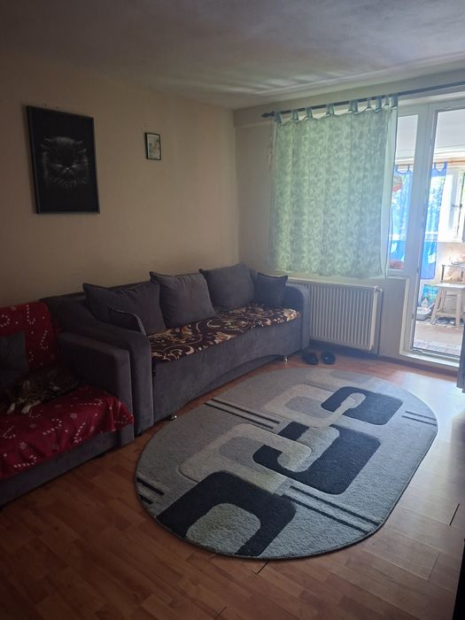Vand apartament 3 camere
