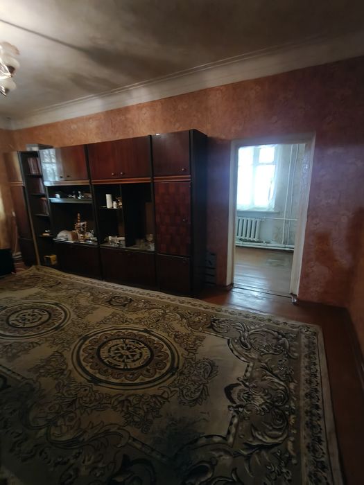 Продаём трёхкомнатную квартиру в Старом городе