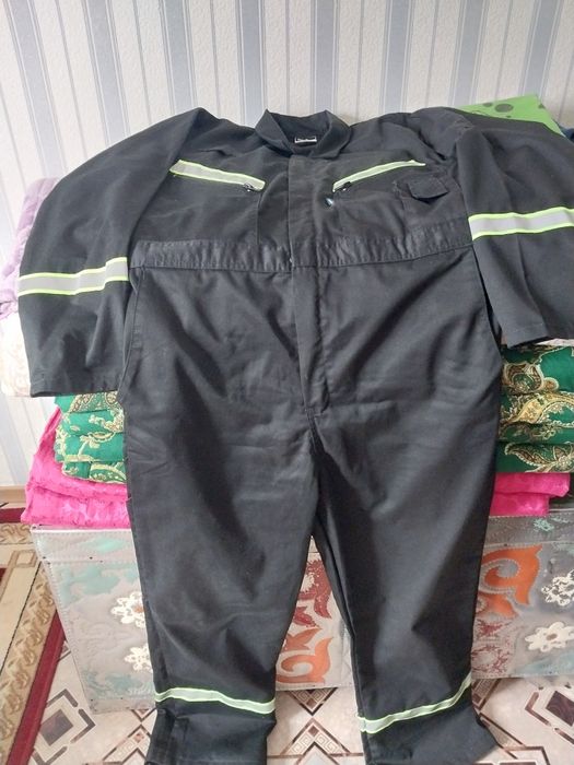 Спецовка комбинезон черного цвета размер М