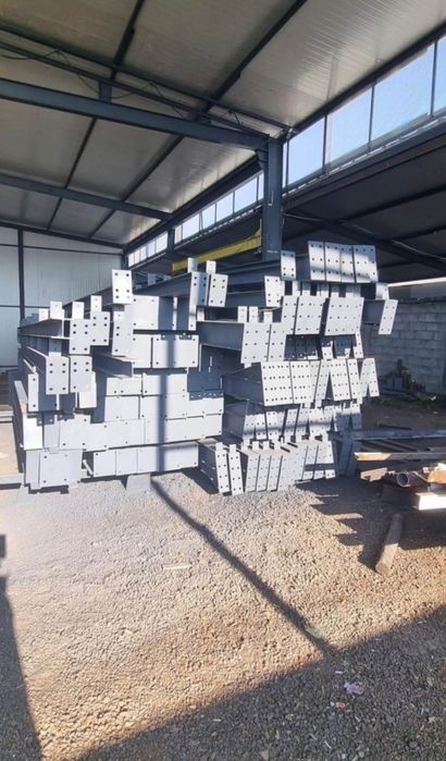 Structura metalica din profila 6x30 hala