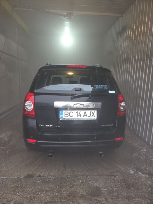 Chevrolet captiva 4x4-7 locuri- automata-150 cp