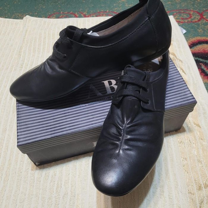 Продаётся мужская обувь