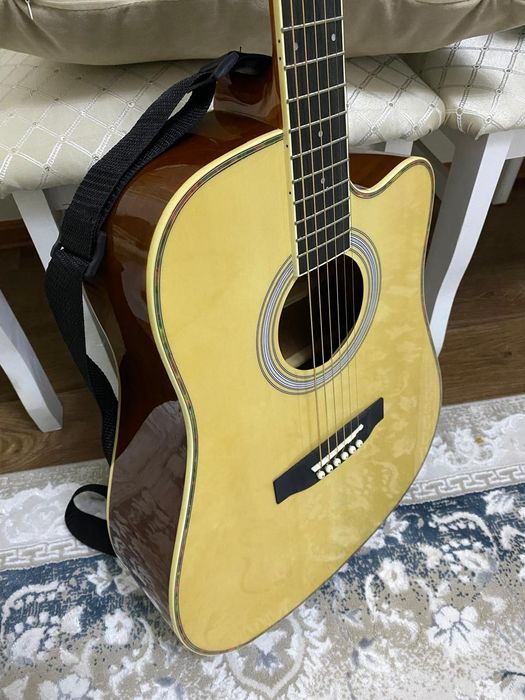 Жана гитара новый 

78 000 Tr.