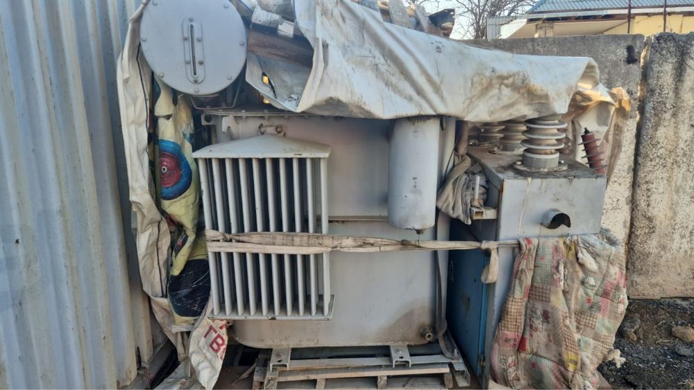 Трансформатор 250 бу в отличном состояни