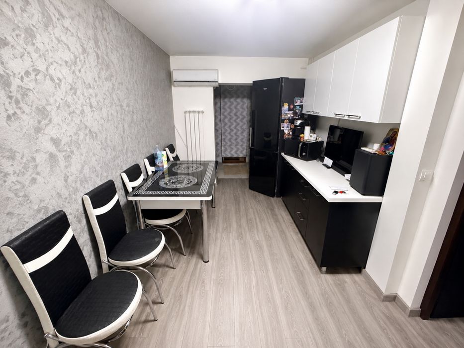 Apartament 2camere, decomandat, Rovine părculeț Compet mobilat și utilat, centrală proprie, AC, etj.2din4 NU SUNT INTRESAT DE COLABORARE CU AGENTIE !