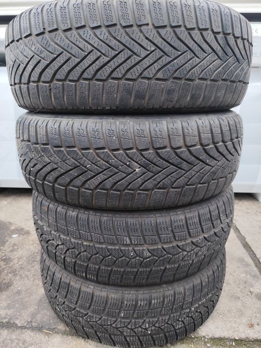 Anvelope 205 60 r16 iarna Tigar/falken