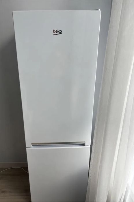 Марка холодильника:Beko