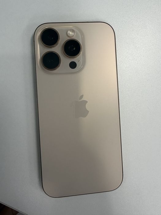 Продам iphone 16 pro 256 розовый