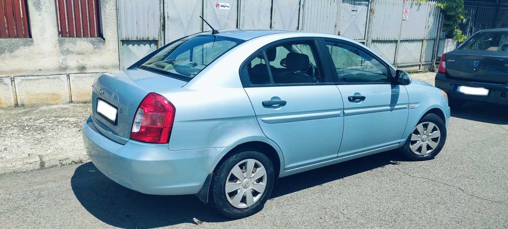 HYUNDAI Accent 2007 — imagine 3