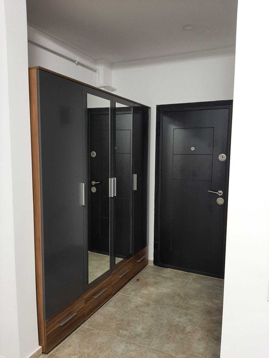 GARSONIERA DE VANZARE, etaj 2din8, str. Tineretului, nr. 17