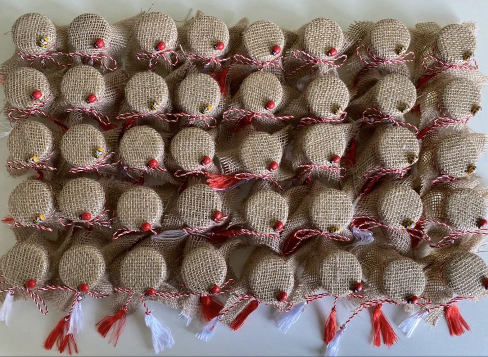 Mărtișoare cu miere naturală