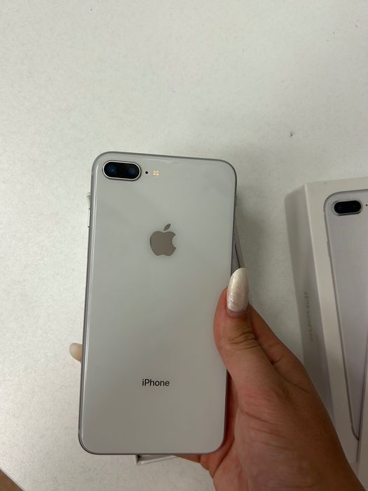 iPhone, 8Plus telefon recondiționat