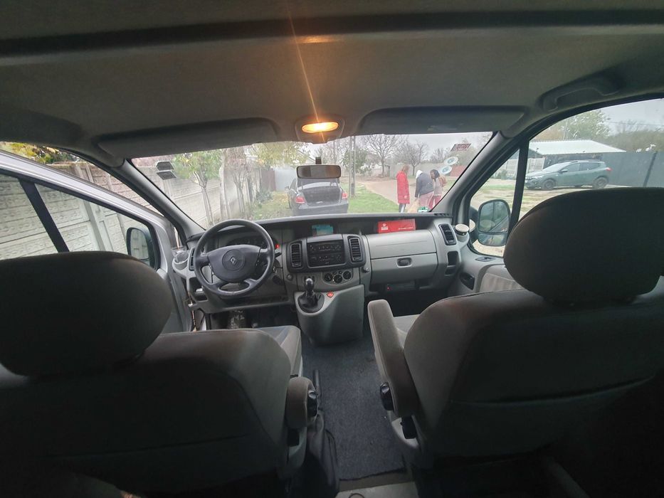 Renault Trafic 2.5