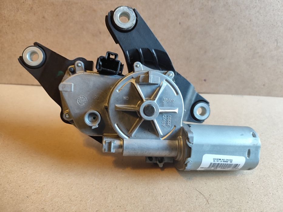 Мотор и механизъм за задна чистачка Ford Kuga Escape след 2020г.