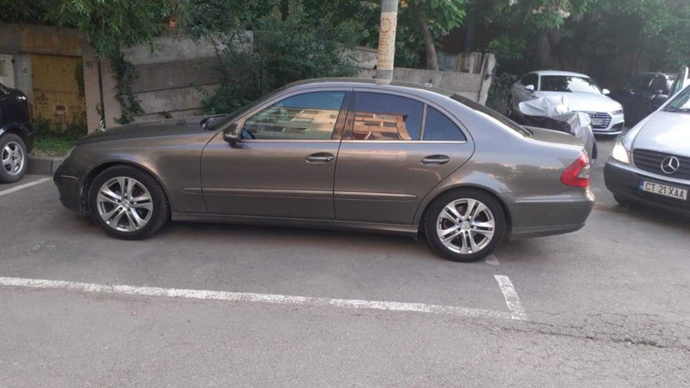 Vand Mercedes E200