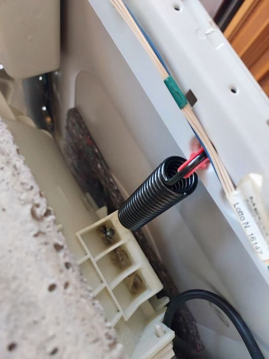 Masina spalat haine Whirlpool Supreme 9 kg și 1400 Rpm
