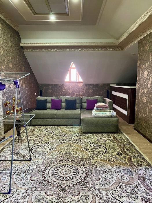 Квартира двухуровневая с обстановкой