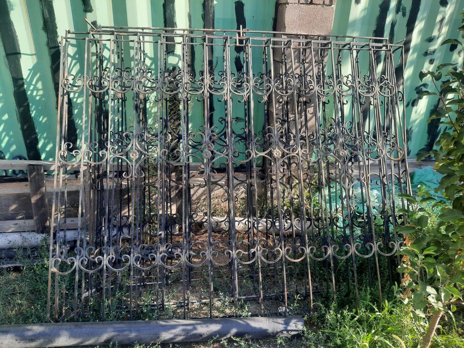 Решетки металлические (б/у)