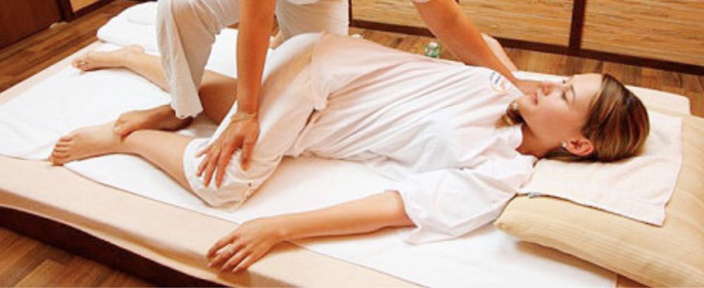 Shiatsu massage. Тайская йога. Russian massage Dubai.