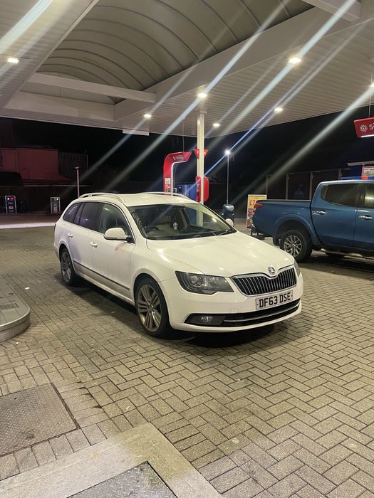 Skoda superb 2.0 diesel automata