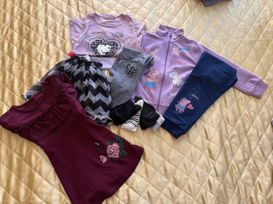 Лот дрехи за момиченце-10 лв