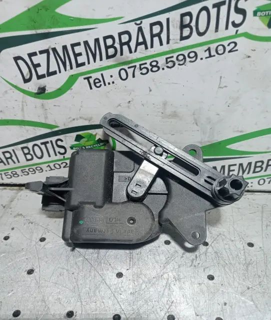 Motoras clapeta aeroterma 1J0 907 511 Volkswagen VW Golf 2001