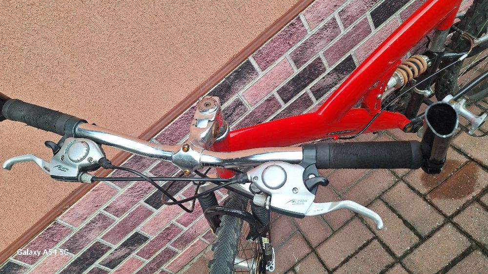 Vand bicicleta pe 26
