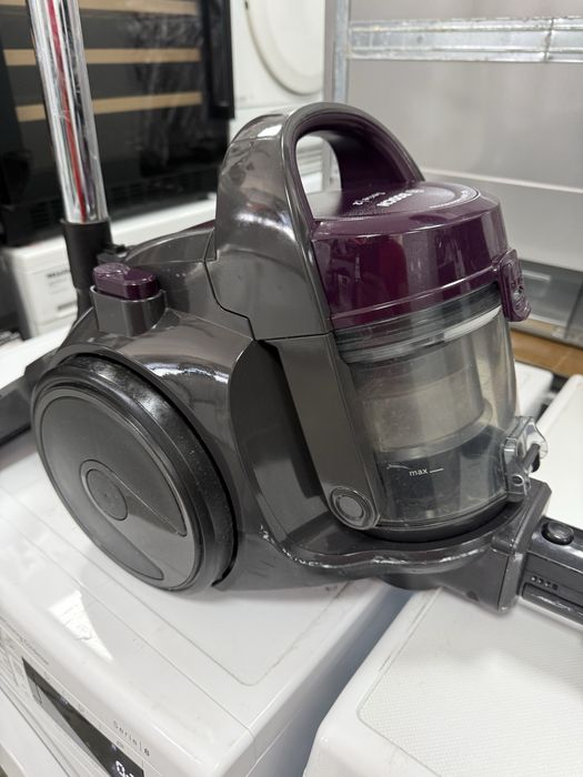 Прахосмукачка Bosch Serie 2 Контеинер