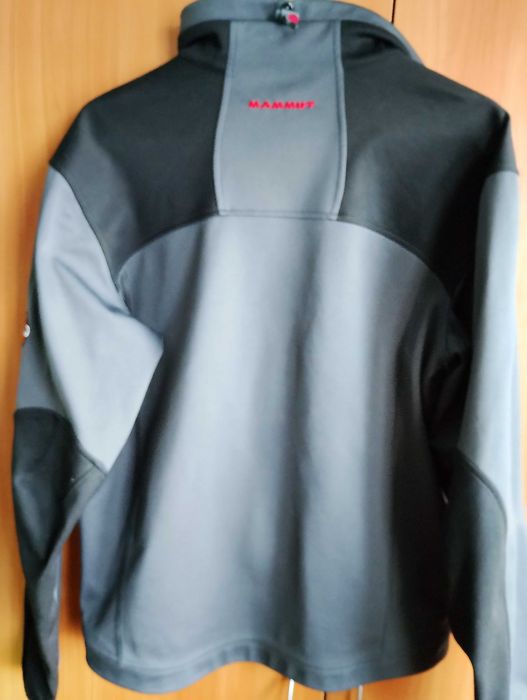 Мъжко яке Mammut windstopper