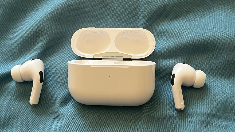 Продавам: Apple Airpods Pro 2-Генерация