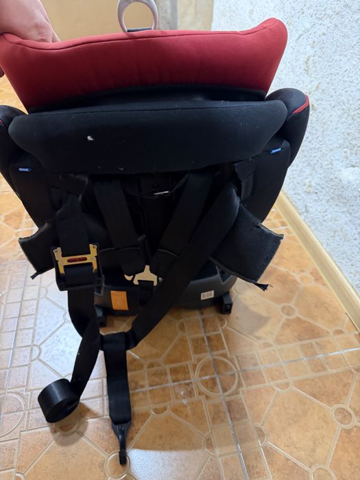 Детское кресло isofix babyton