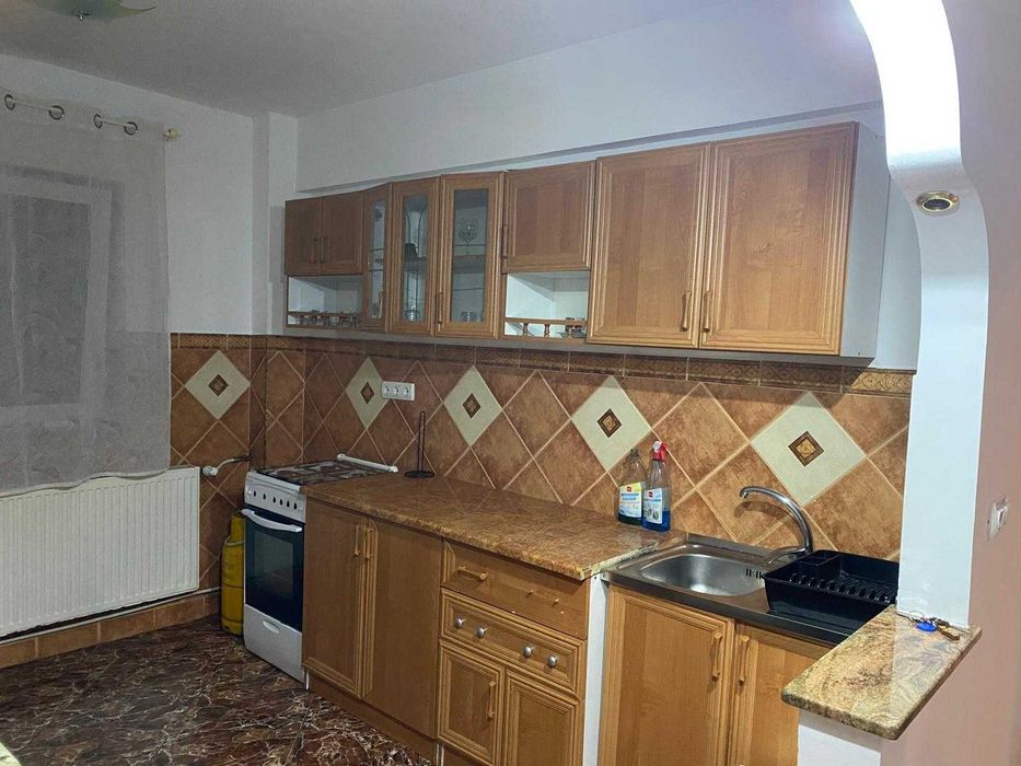 Apartament de inchiriat, 3 camere, Piata Mica, Mihai Viteazu
