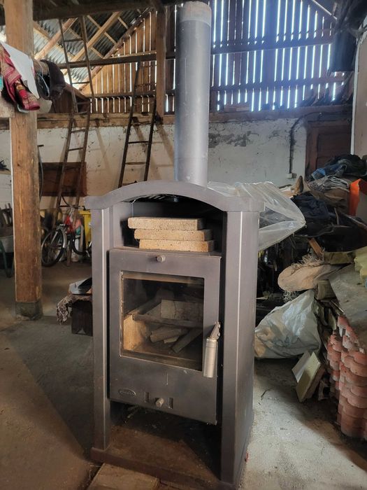 Vand semineu ca si nou nefolosit adus din germania